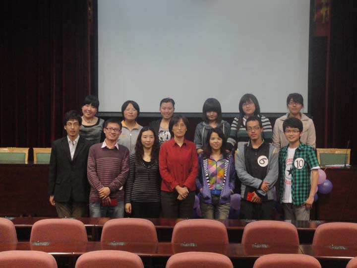 百乐门娱乐
英语演讲比赛圆满结束