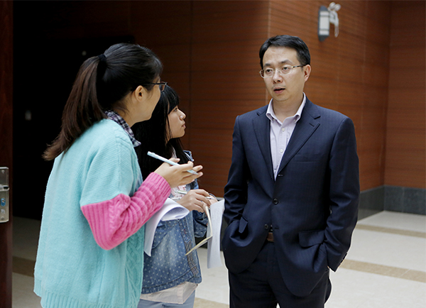 中国食品科学技术学会第十届年会“江苏论坛”暨2013江苏省食品科学与技术学会年会在百乐门娱乐
举行